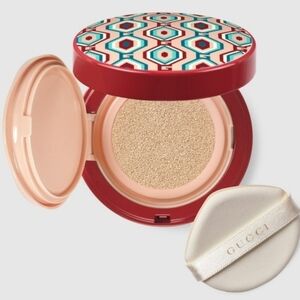 NEW! LIMITED EDITION GUCCI CUSHION DE BEAUTE COMPACT FOUNDATION IN #2